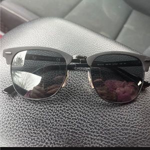 Brand new Ray Ban sunglasses